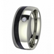 Ring hochglanz 8mm mit Carboneinlage seitlich abgerundet und Zirkonia