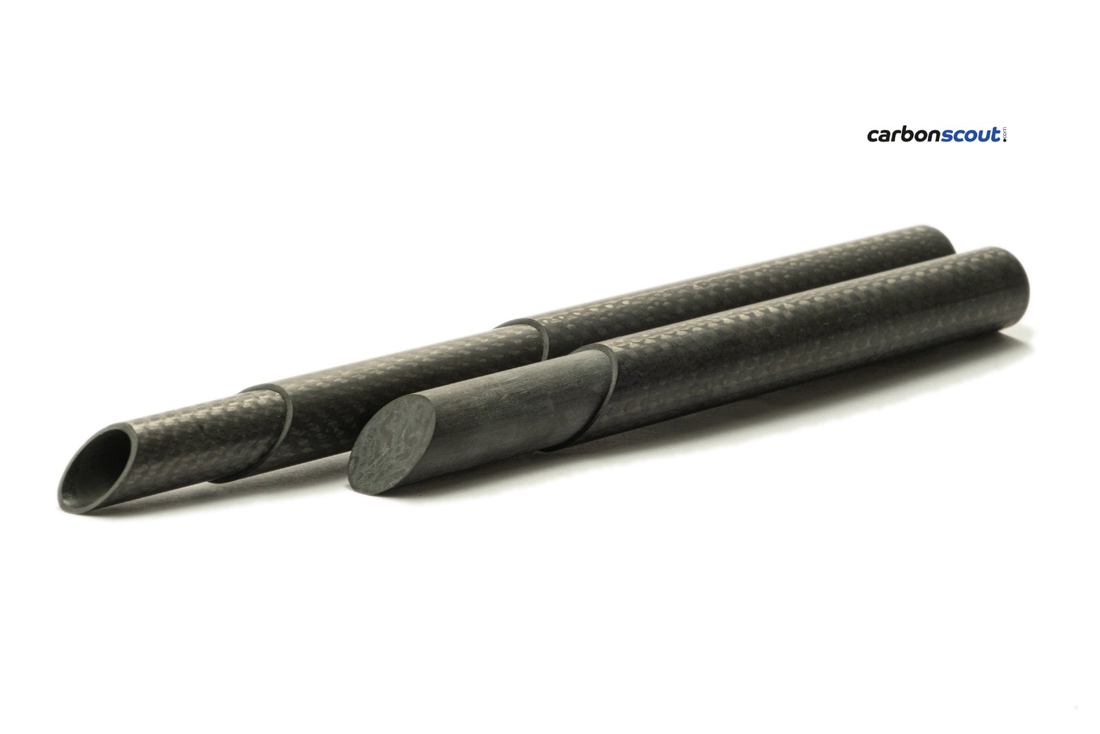 Carbon Rohr gewickelt 16x14x1000 mm geschliffen und lackiert CFK 