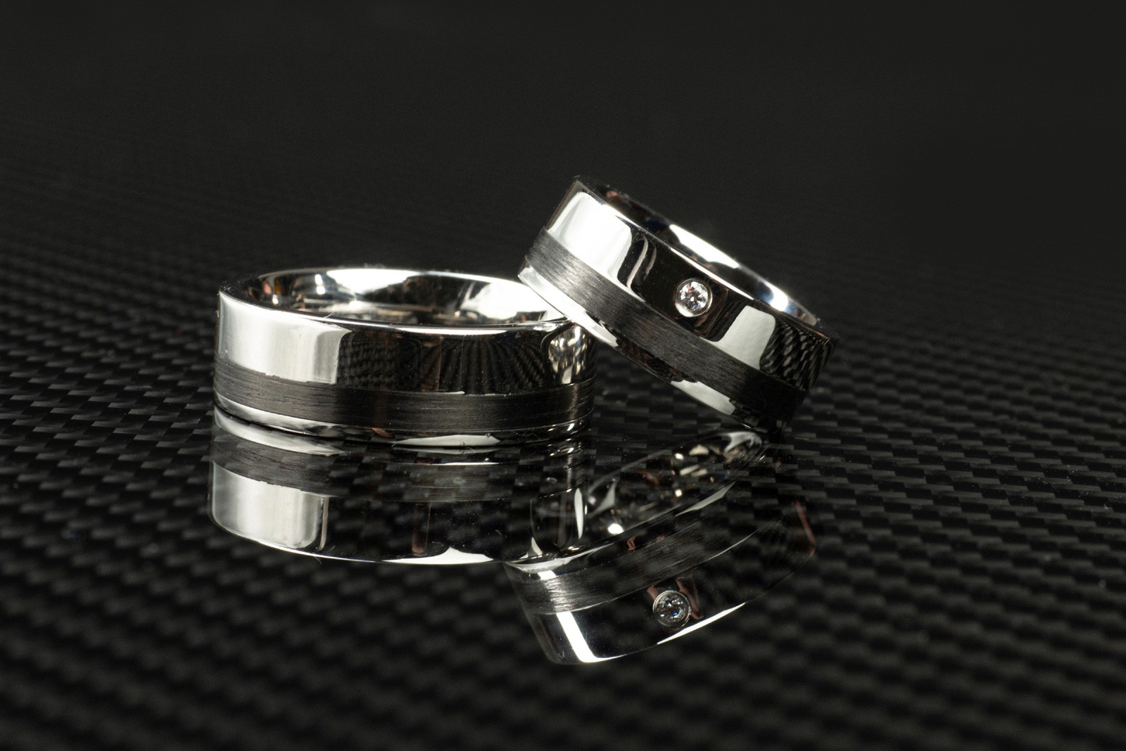 Carbon Ring with Stainless Steel Stripe 0.35 inch, 9 mm Width -  schmuckwerk-shop.de